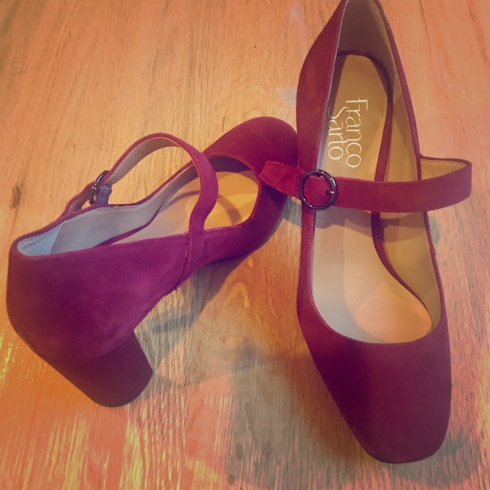 Suede Mary Jane pumps